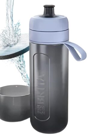 ブリタ ボトル型浄水器 アクティブ 0.6リットル KBANCB2 (ダークブルー) 飲みながら水をろ過 スポーツ アウトドア 仕事場に最適 サイズ：高さ23.5cm 直径7.5cm 重量:146 g 本体:中国 フィルター:ドイツ [並行輸入品]